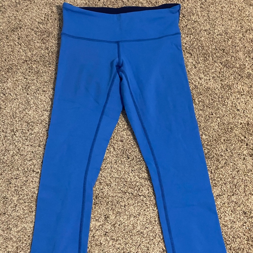 Lululemon Reversible Wonder Under Crop Leggings